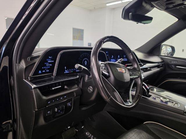 Used 2023 Cadillac Escalade Sport AWD/4WD image 8
