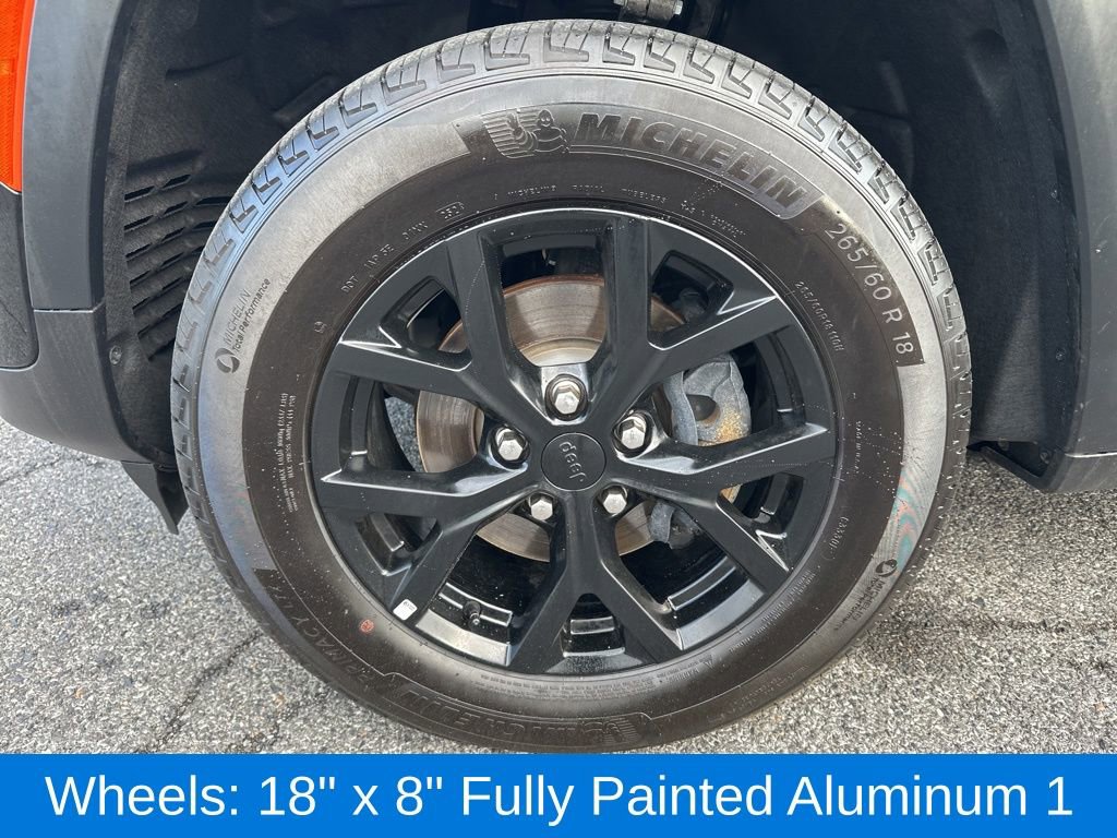 Used 2024 Jeep Grand Cherokee Altitude AWD/4WD image 8