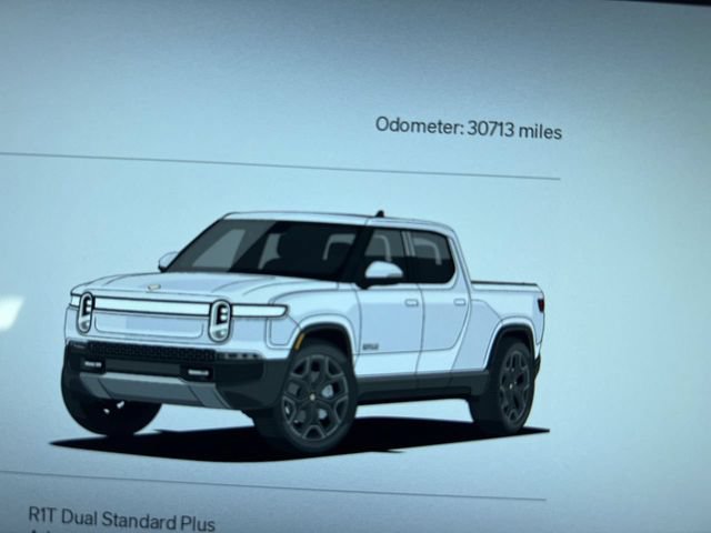 Used 2024 Rivian R1T Adventure AWD/4WD image 12