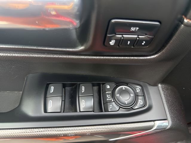 Used 2021 GMC Sierra 3500 AT4 w/ Gooseneck/5TH Wheel Package image 14