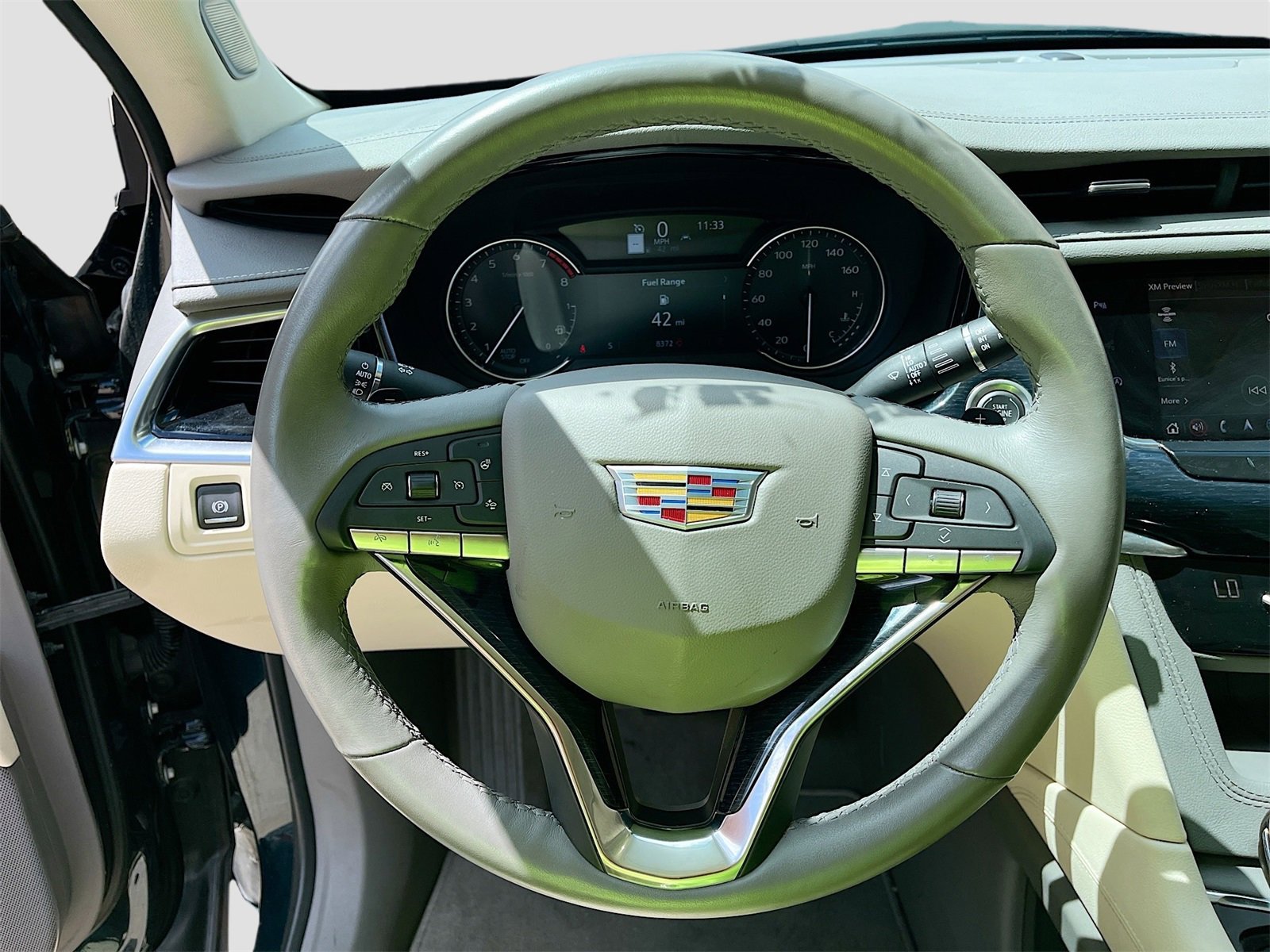 Used 2024 Cadillac XT6 Premium Luxury image 11