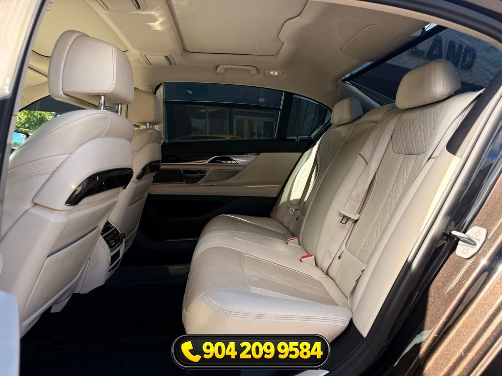 Used 2017 BMW 740i RWD image 23
