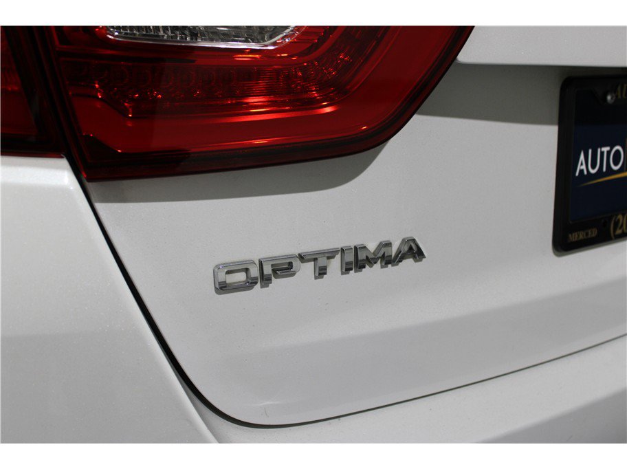 Used 2014 Kia Optima SX image 17