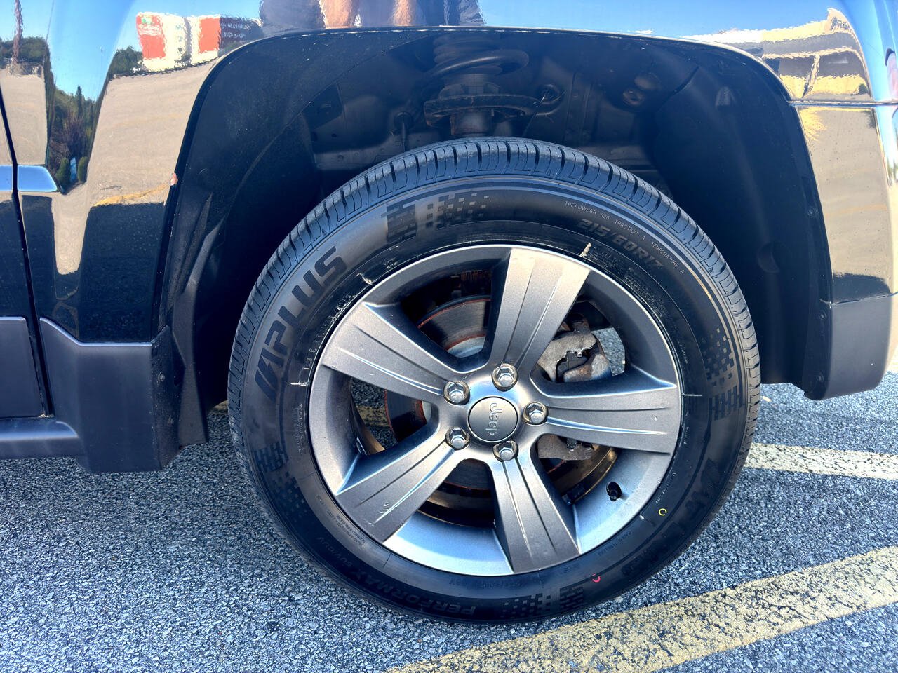 Used 2015 Jeep Patriot High Altitude image 3