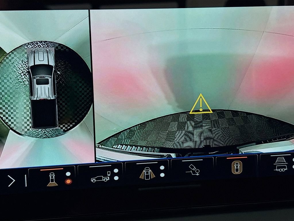 New 2026 GMC Sierra 3500 Denali Ultimate w/ LPO, Black Badging Package image 14