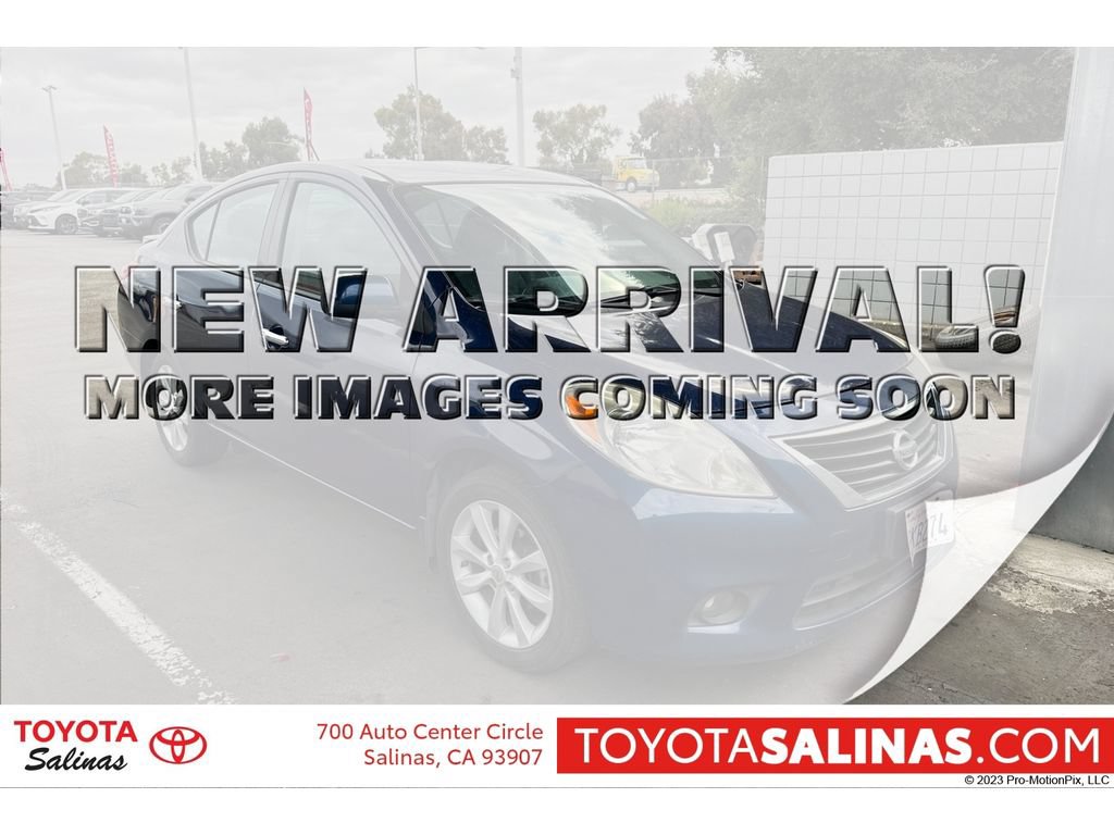 Used 2014 Nissan Versa w/ Tech Package