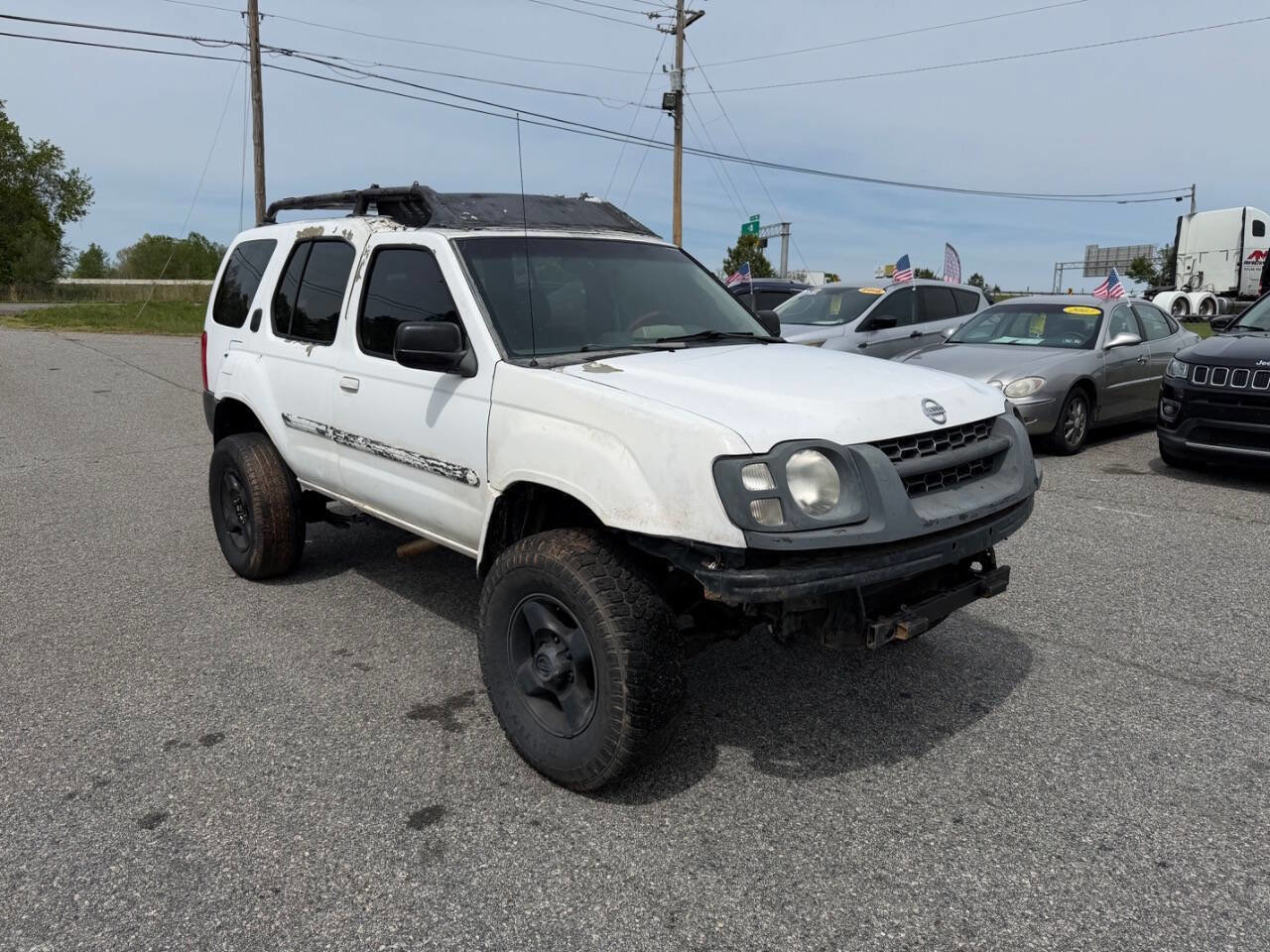 Used 2002 Nissan Xterra XE image 1