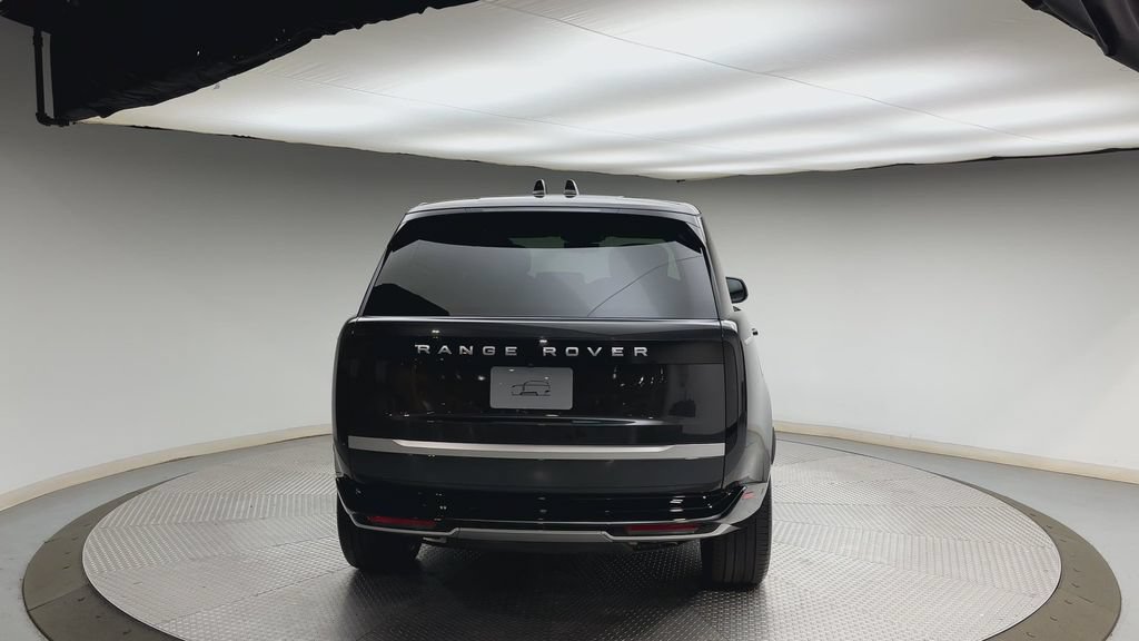 Certified 2025 Land Rover Range Rover Autobiography AWD/4WD image 3