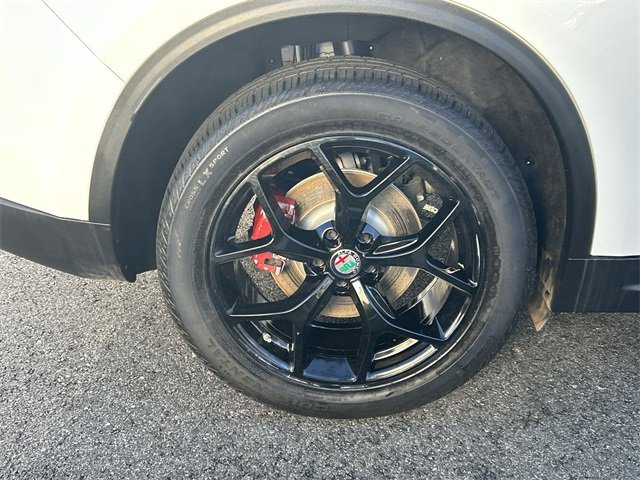 Used 2019 Alfa Romeo Stelvio Ti image 12