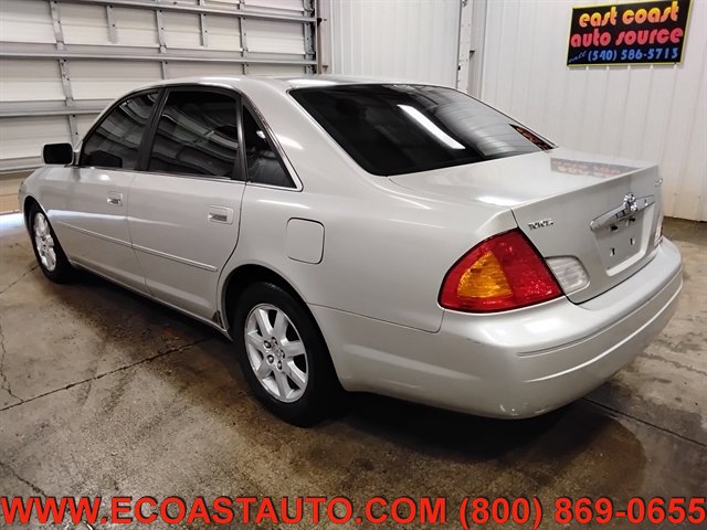 Used 2000 Toyota Avalon XLS FWD image 6