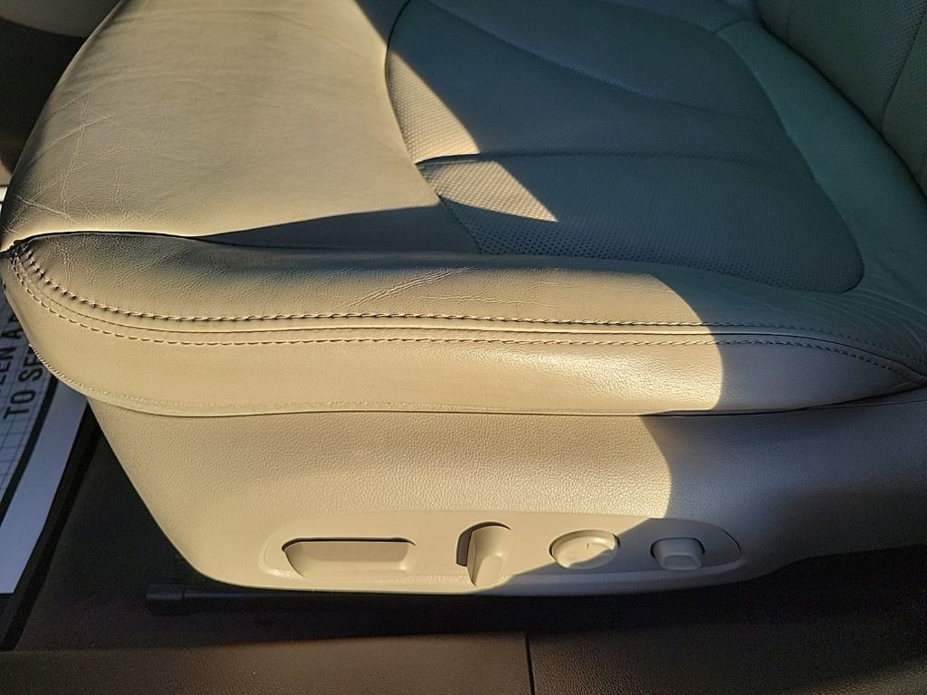 Used 2019 Buick LaCrosse Premium w/ Driver Confidence Package II image 8