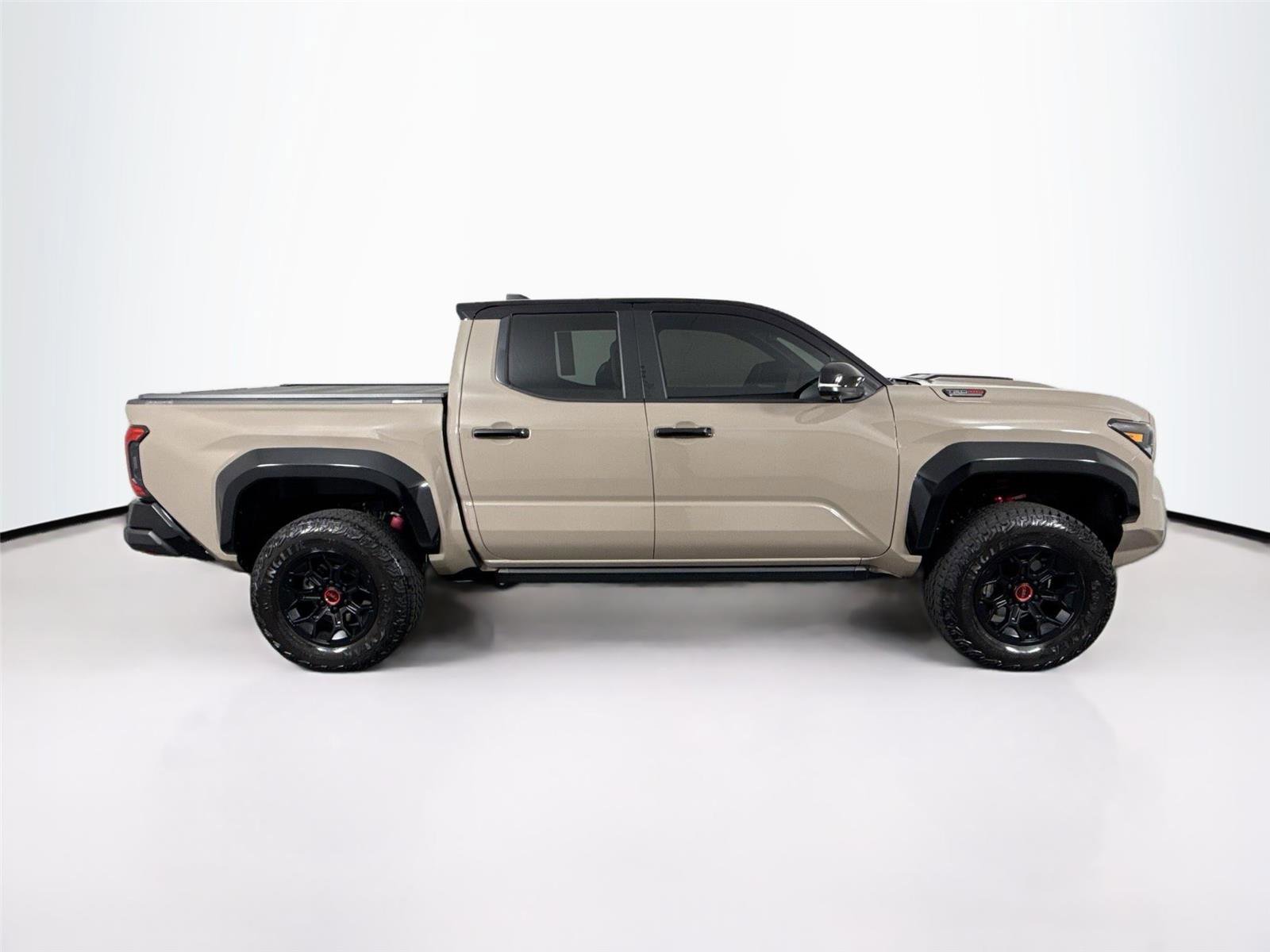 Used 2025 Toyota Tacoma TRD Pro AWD/4WD image 11