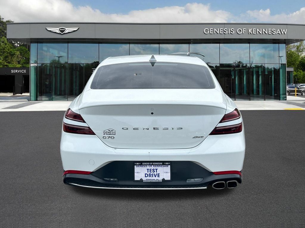 Used 2022 Genesis G70 2.0T AWD/4WD image 6