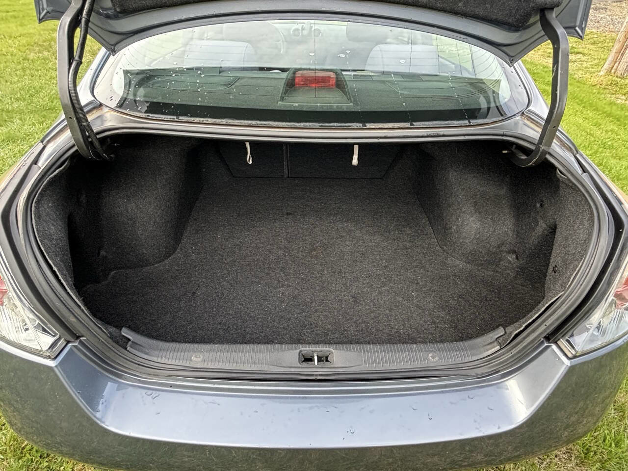 Used 2010 Nissan Altima 2.5 S image 9