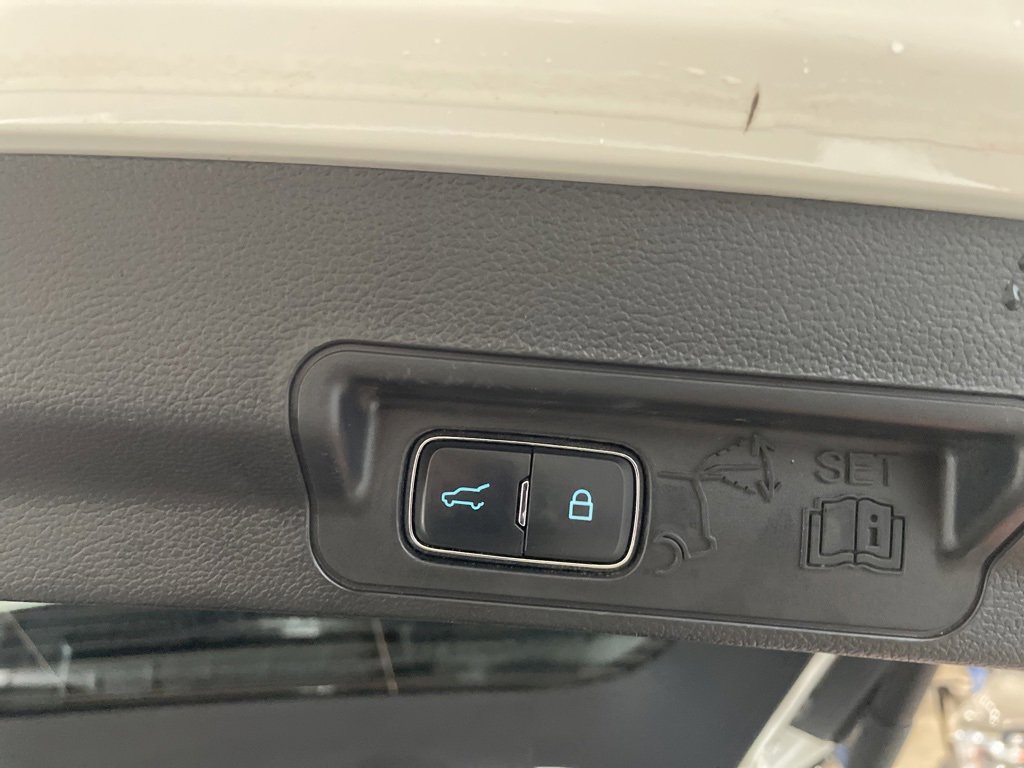 Used 2023 Ford Explorer ST w/ Equipment Group 401A image 11