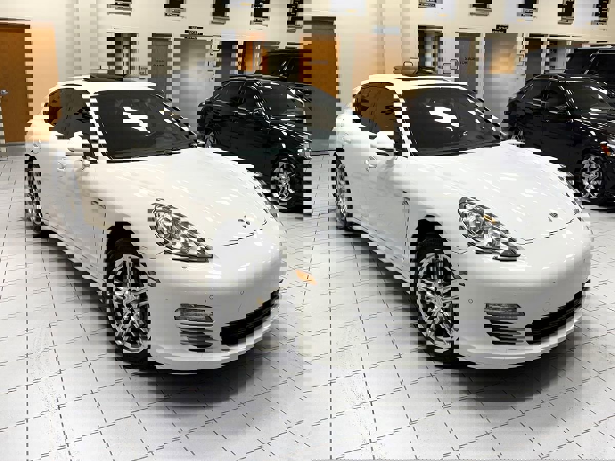 Used 2012 Porsche Panamera 4 image 7