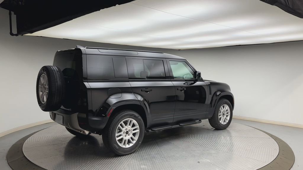 New 2026 Land Rover Defender 110 S AWD/4WD image 2
