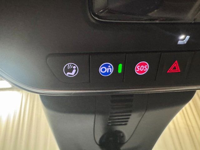 Used 2024 Chevrolet Traverse RS w/ LPO, Floor Liner Package image 27