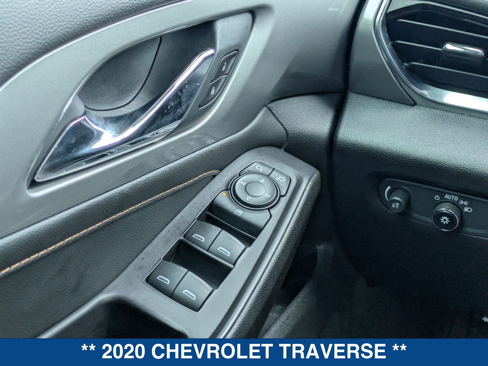 Used 2020 Chevrolet Traverse LS w/ LPO, Floor Liner Package FWD image 25