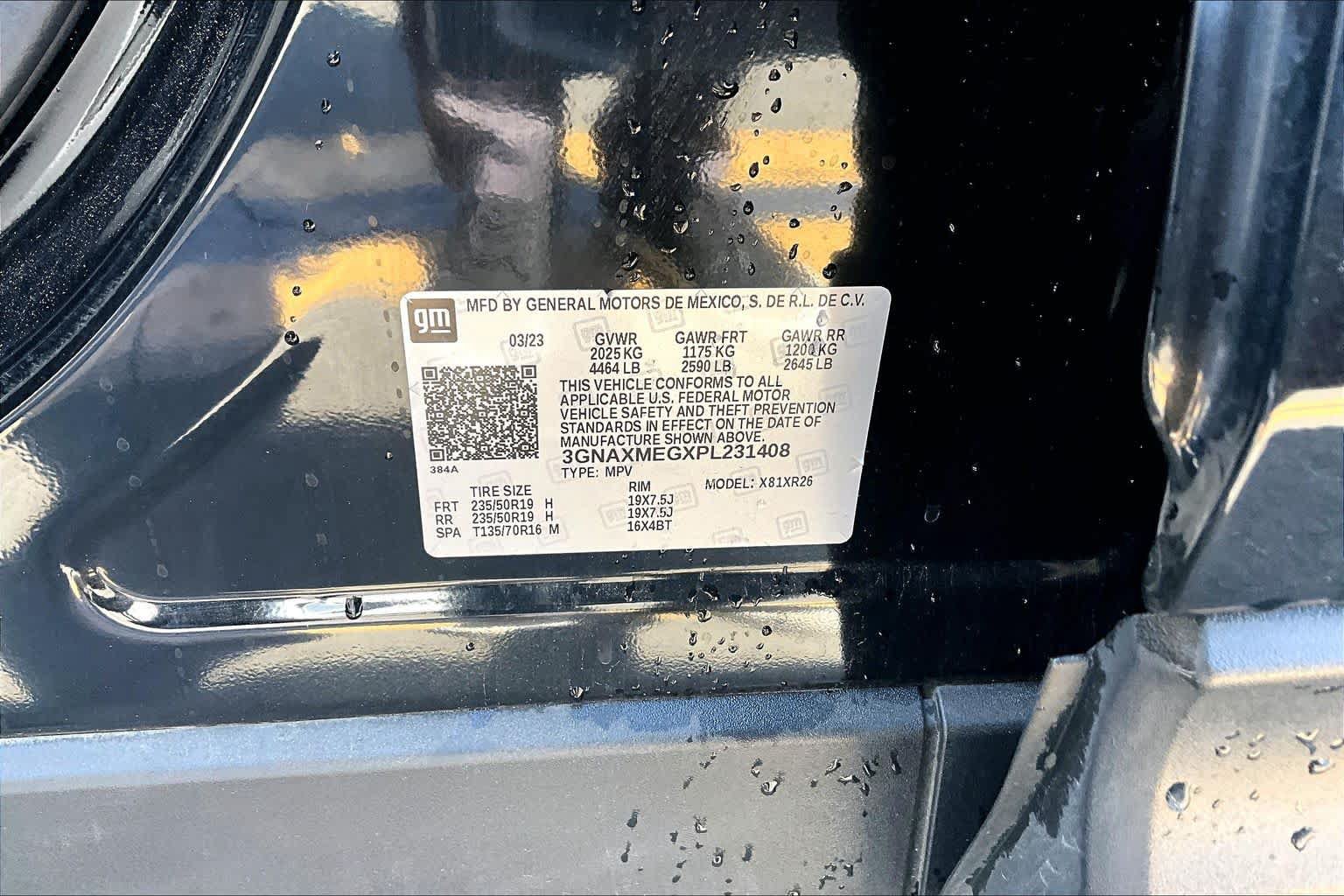 Used 2023 Chevrolet Equinox RS FWD image 36