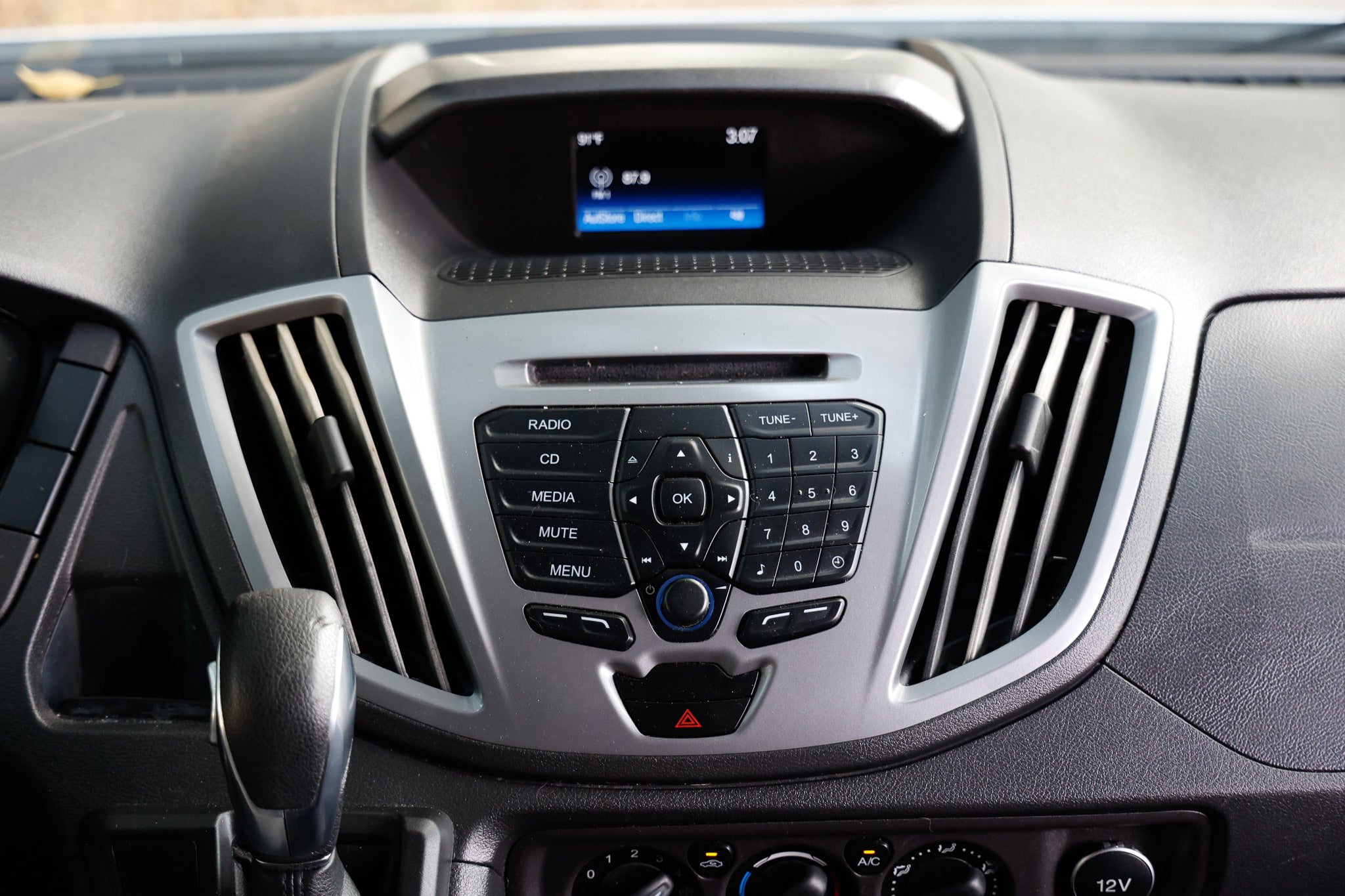 Used 2019 Ford Transit 350 XLT RWD image 38