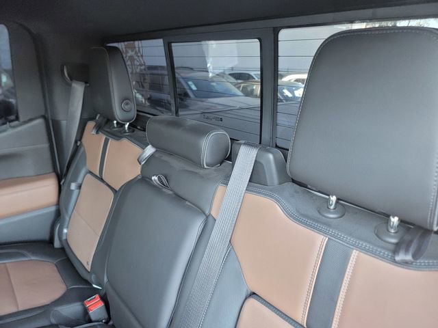 Used 2019 Chevrolet Silverado 1500 High Country w/ Safety Package II image 12