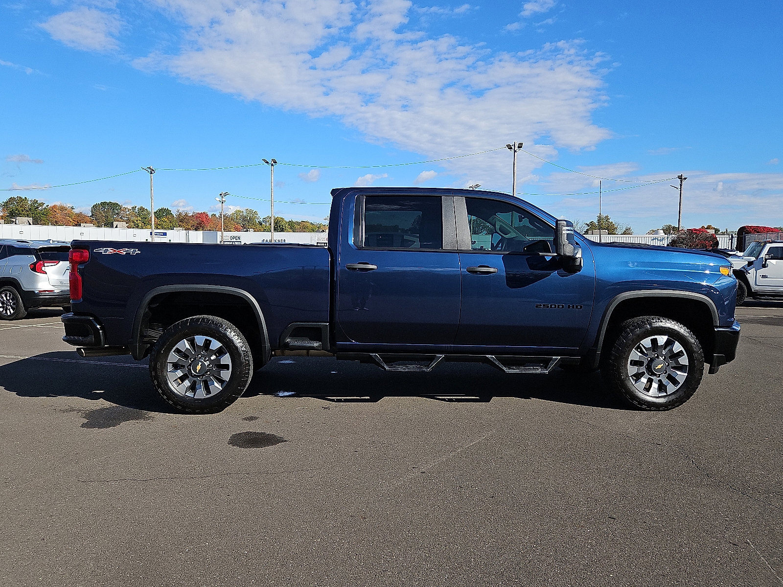 Certified 2022 Chevrolet Silverado 2500 Custom w/ Custom Value Package image 6
