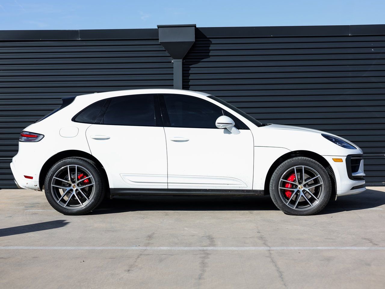 Certified 2022 Porsche Macan S image 8