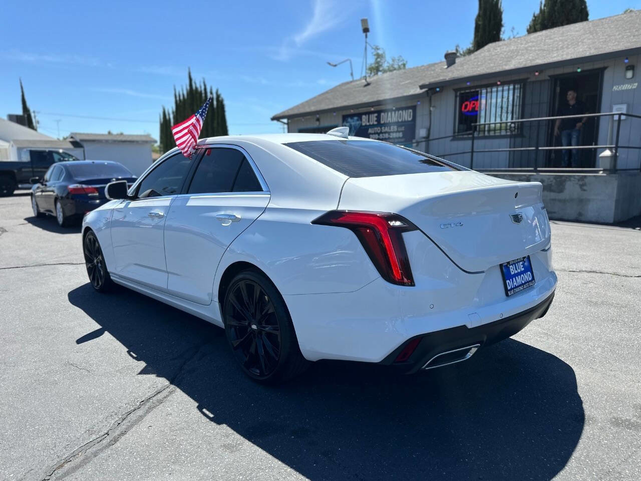 Used 2023 Cadillac CT4 Luxury RWD image 4