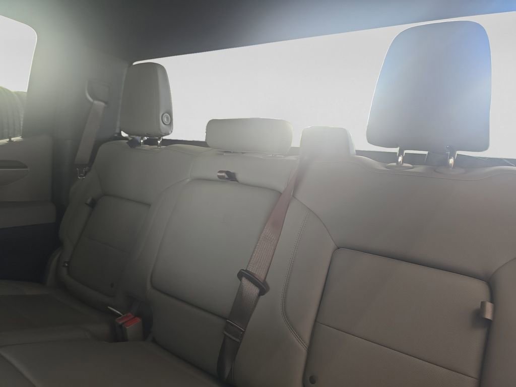 Used 2025 GMC Sierra 1500 SLT RWD image 16