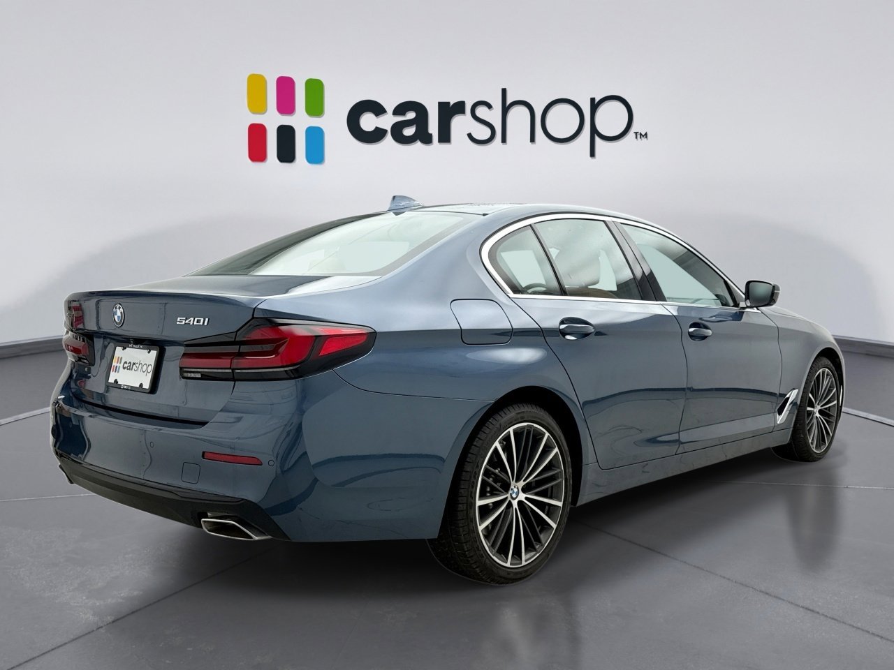 Used 2023 BMW 540i xDrive w/ Executive Package AWD/4WD image 5