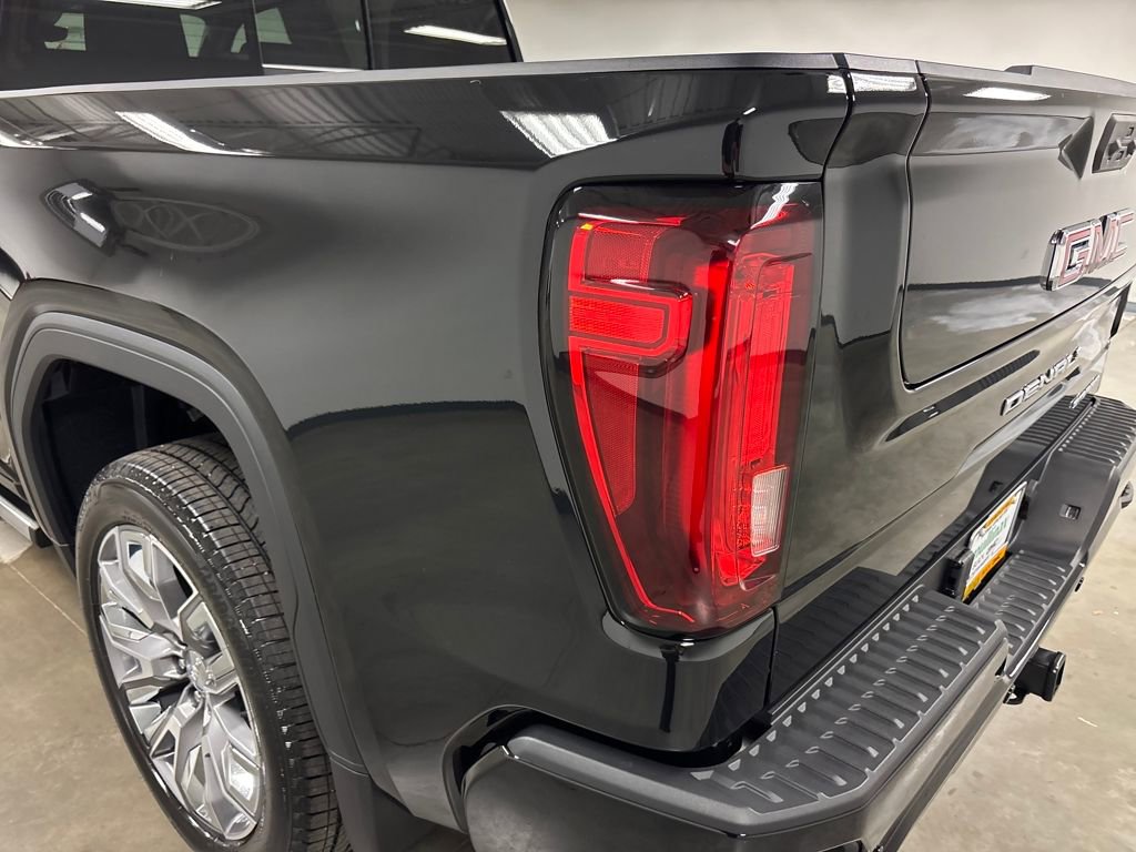 New 2026 GMC Sierra 1500 Denali image 17