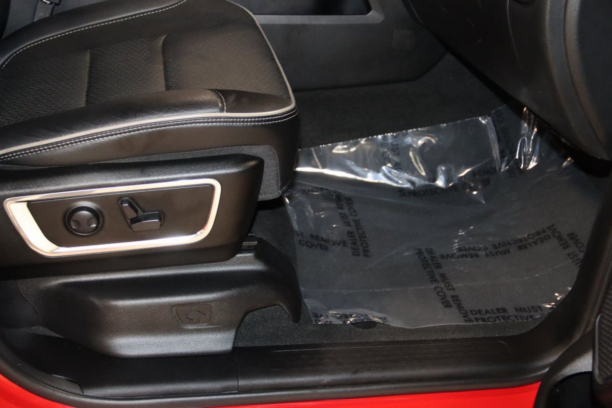 Used 2024 RAM 1500 Laramie image 64