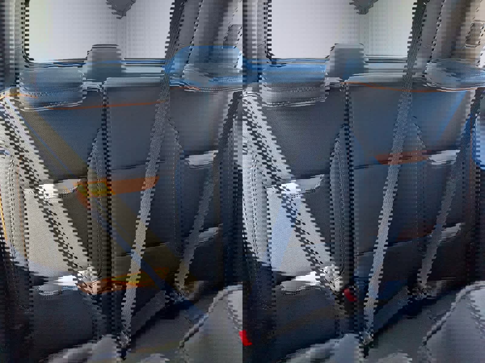 Certified 2024 GMC Yukon AT4 image 10