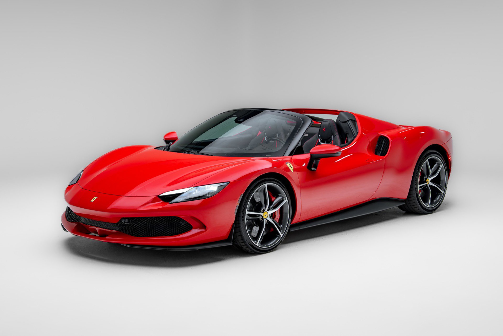 Used 2023 Ferrari 296 GTS RWD image 6