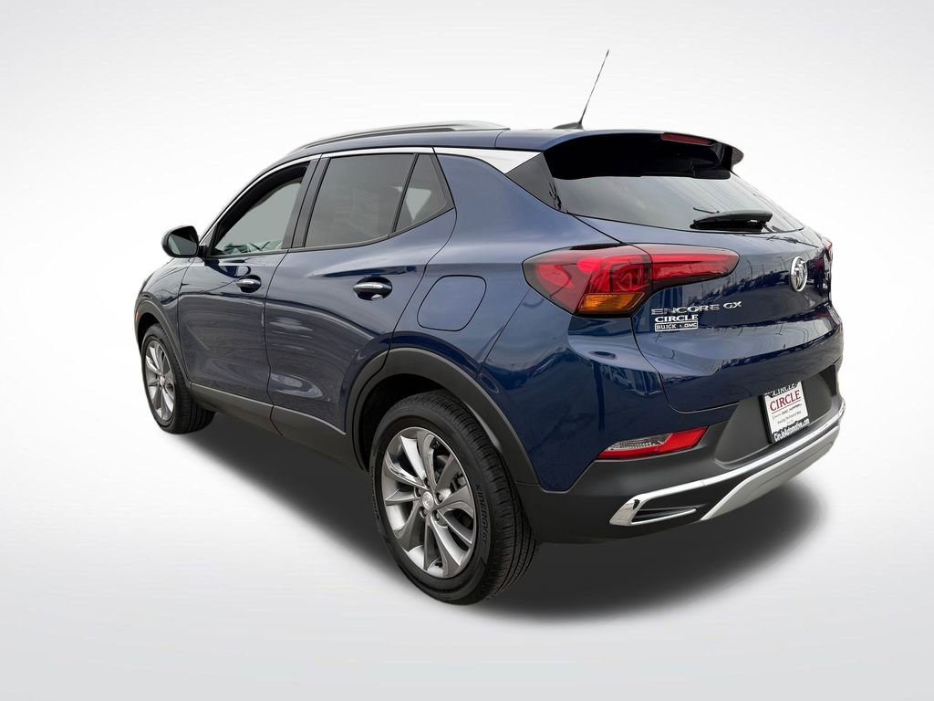 Used 2023 Buick Encore GX Essence w/ Experience Buick Package image 4