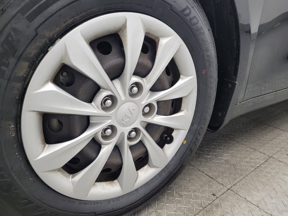 Used 2020 Kia Forte Sedan image 31