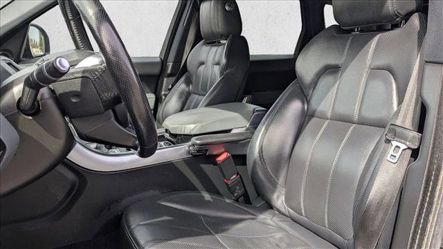 Used 2014 Land Rover Range Rover Sport HSE image 25