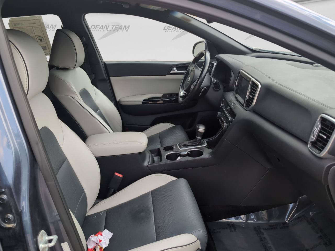 Used 2018 Kia Sportage EX w/ EX Sport Appearance Package AWD/4WD image 17