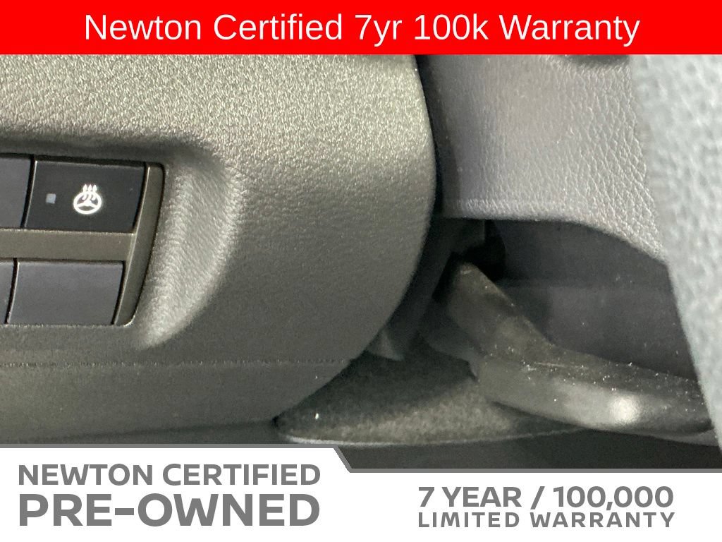 Used 2024 Nissan Kicks SR w/ SR Premium Package FWD image 32