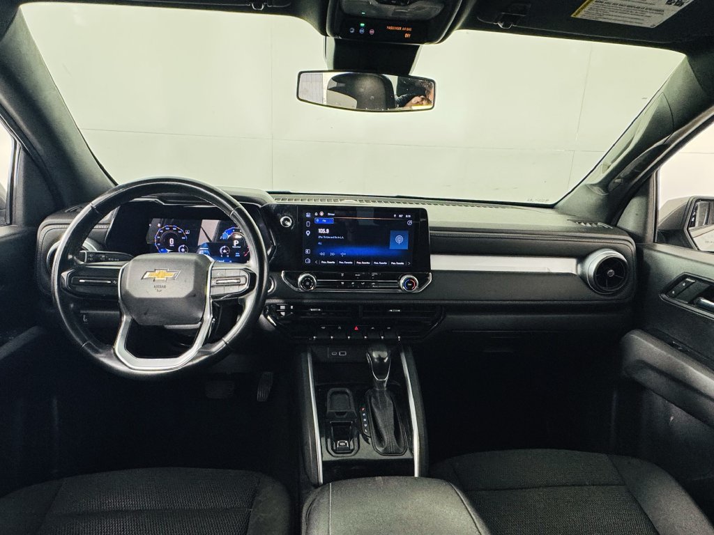 Used 2024 Chevrolet Colorado LT RWD image 21