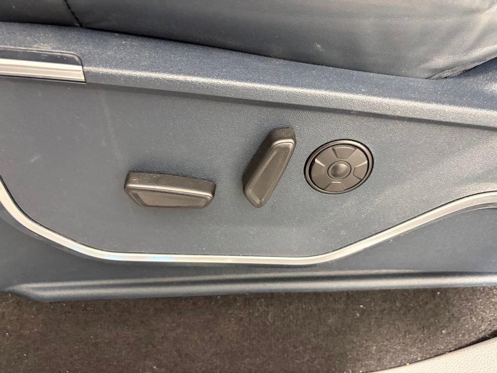 Certified 2024 Ford F350 Limited w/ FX4 Off-Road Package image 14