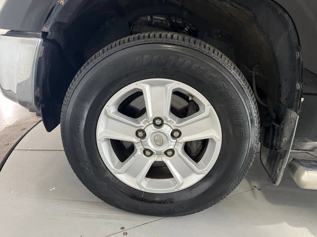Used 2017 Toyota Tundra SR5 AWD/4WD image 14