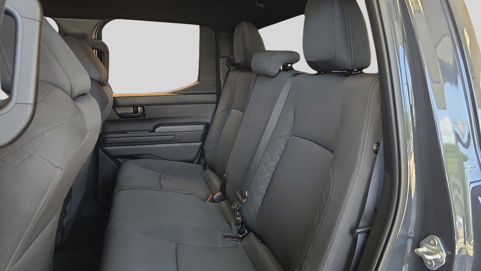 Used 2024 Toyota Tacoma SR AWD/4WD image 15