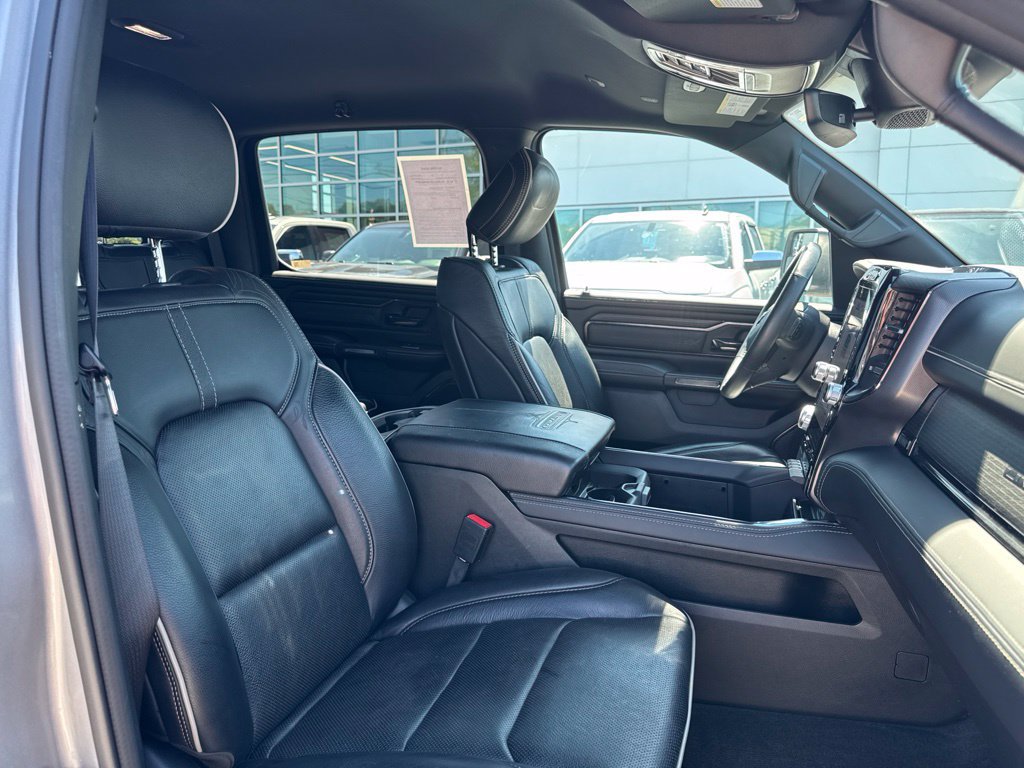 Used 2023 RAM 1500 Limited AWD/4WD image 16