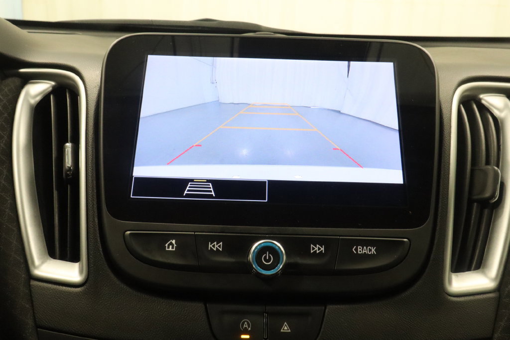 Used 2023 Chevrolet Malibu LS FWD image 21