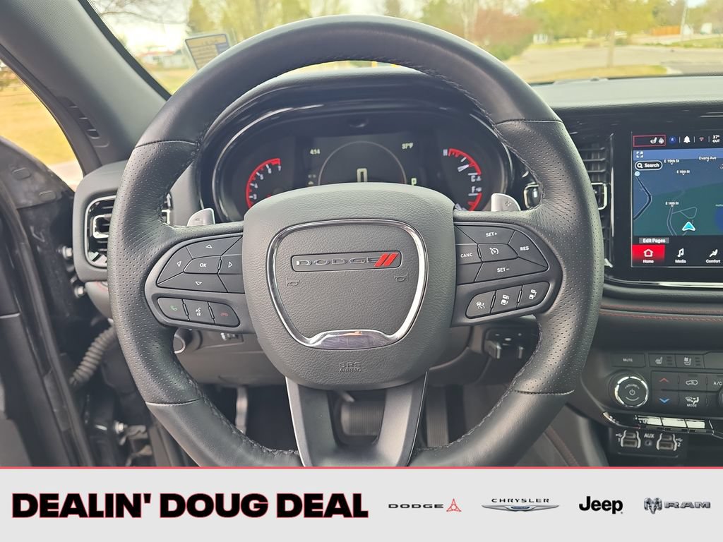 Used 2025 Dodge Durango GT AWD/4WD image 15