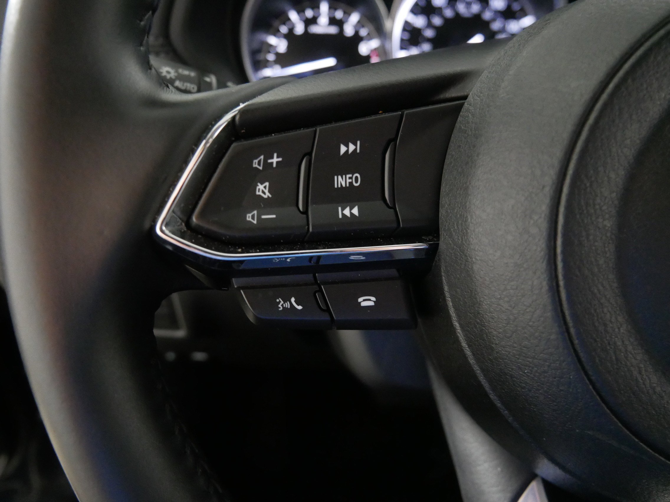 Certified 2025 MAZDA CX-5 AWD 2.5 S w/ Preferred Package image 27