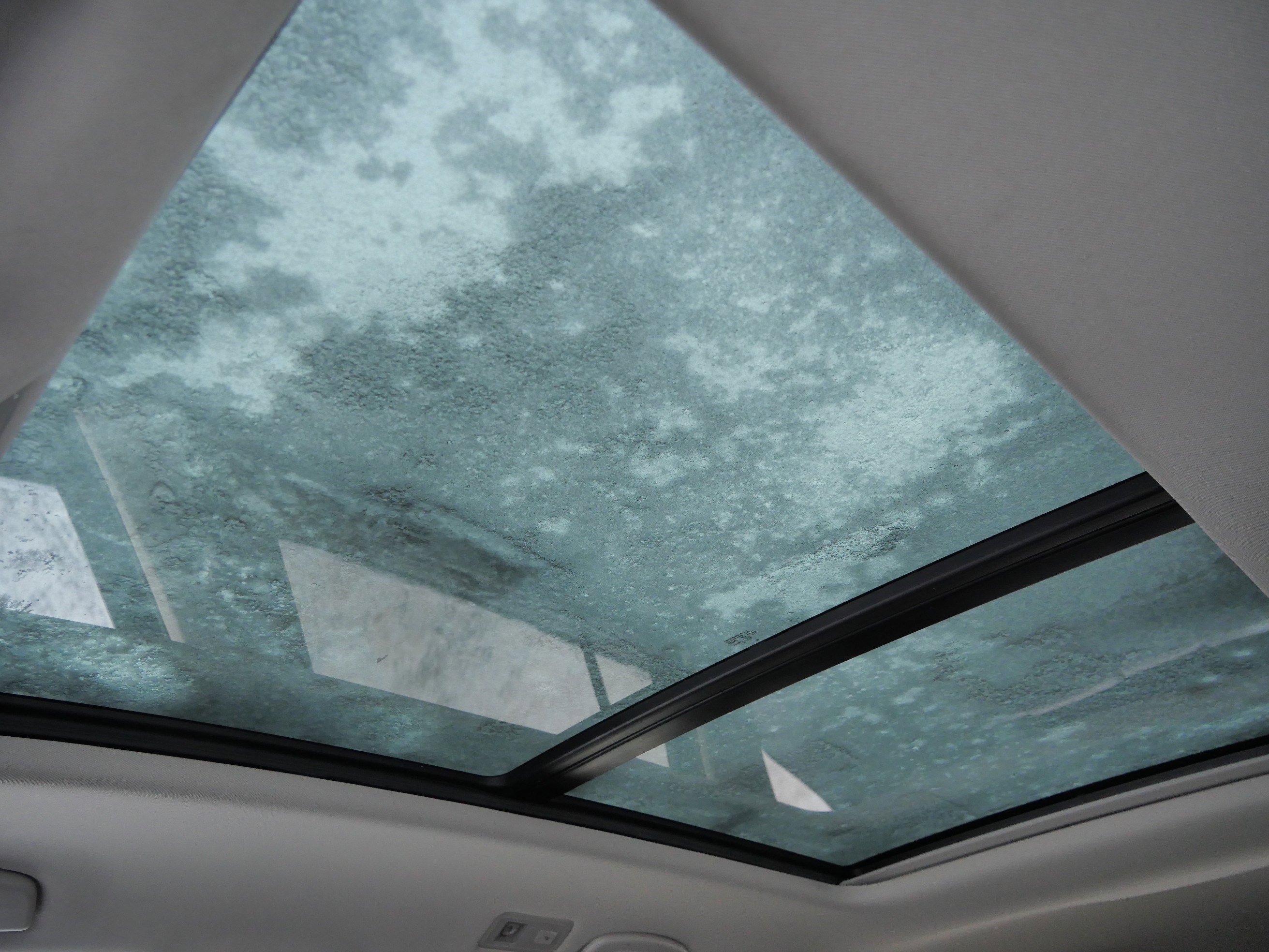 Certified 2021 Volkswagen Atlas SE image 34