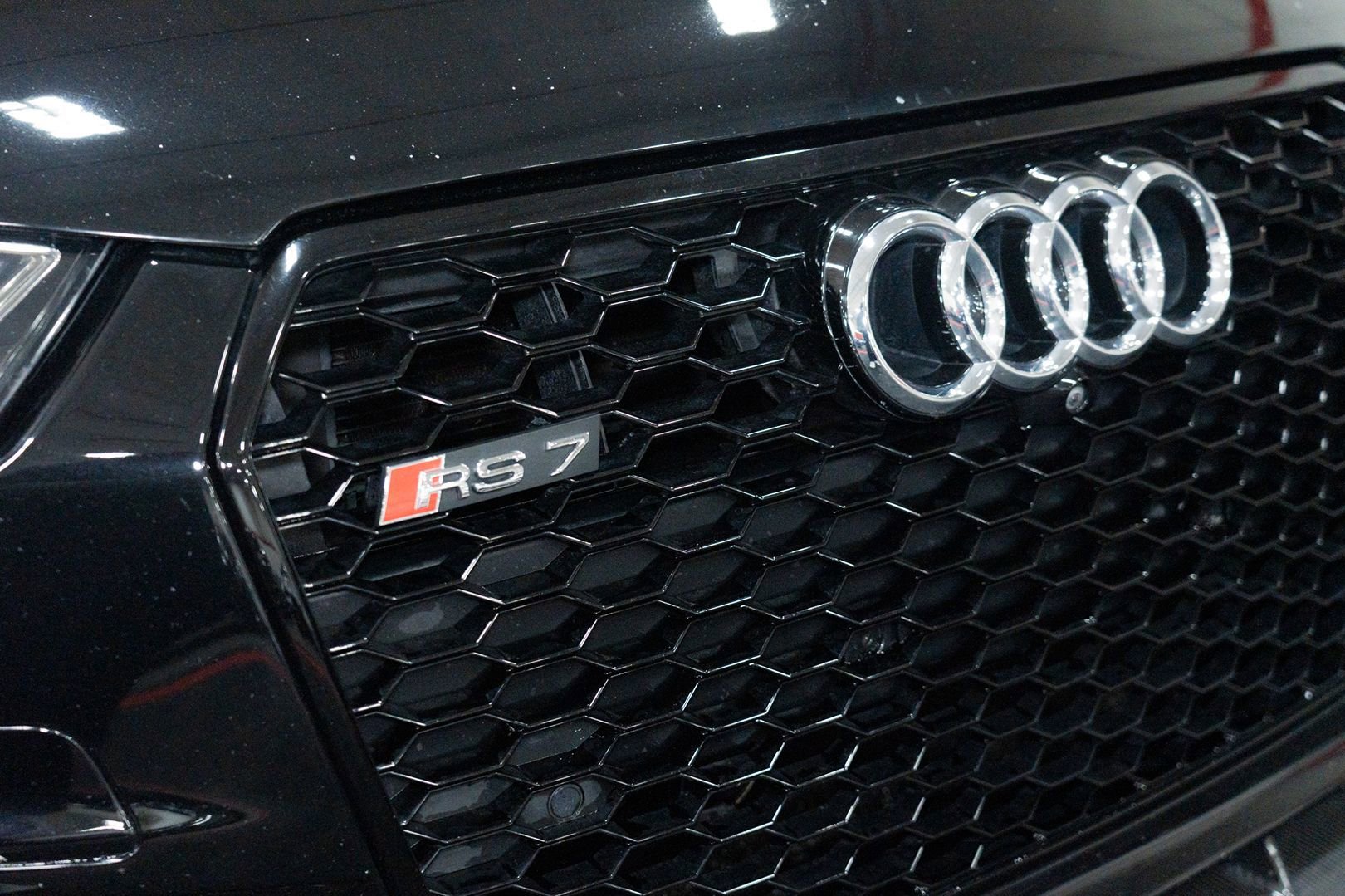 Used 2016 Audi RS 7 Prestige w/ Carbon-Optic Package image 14